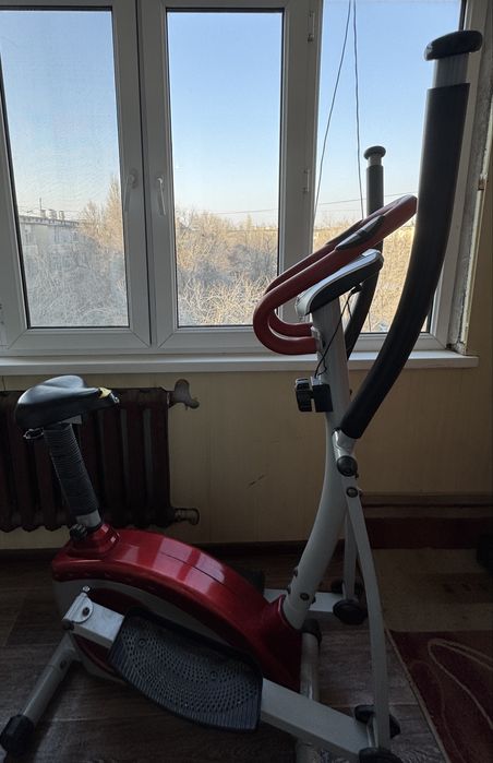 Тренажерный велосипед