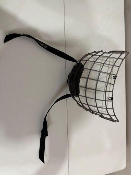 Продам шлем Bauer Bauer Re-Akt 150.