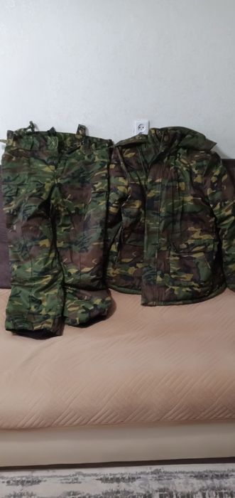 Продам зимний костюм