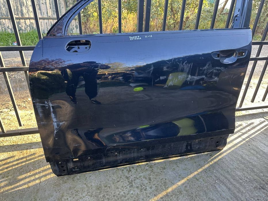 Usa stanga fata Volkswagen Touareg / Porsche Cayenne 7P 2010-2018