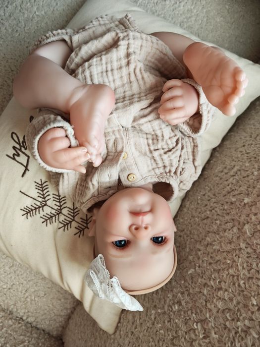 Реборн реалистично бебе от винил
