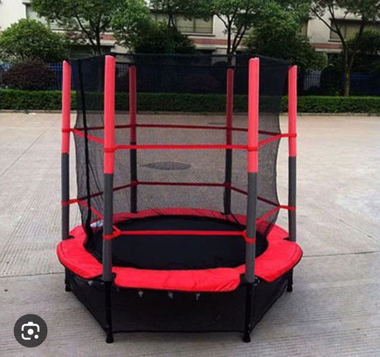 Продаётся Батут в отличном состоянии