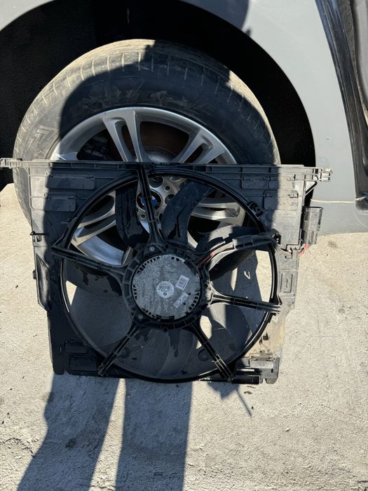 Охлаждаща перка бмв ф01 ф02