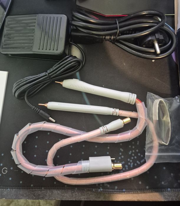 Aparat de sudură prin puncte AWithZ – Spot Welder