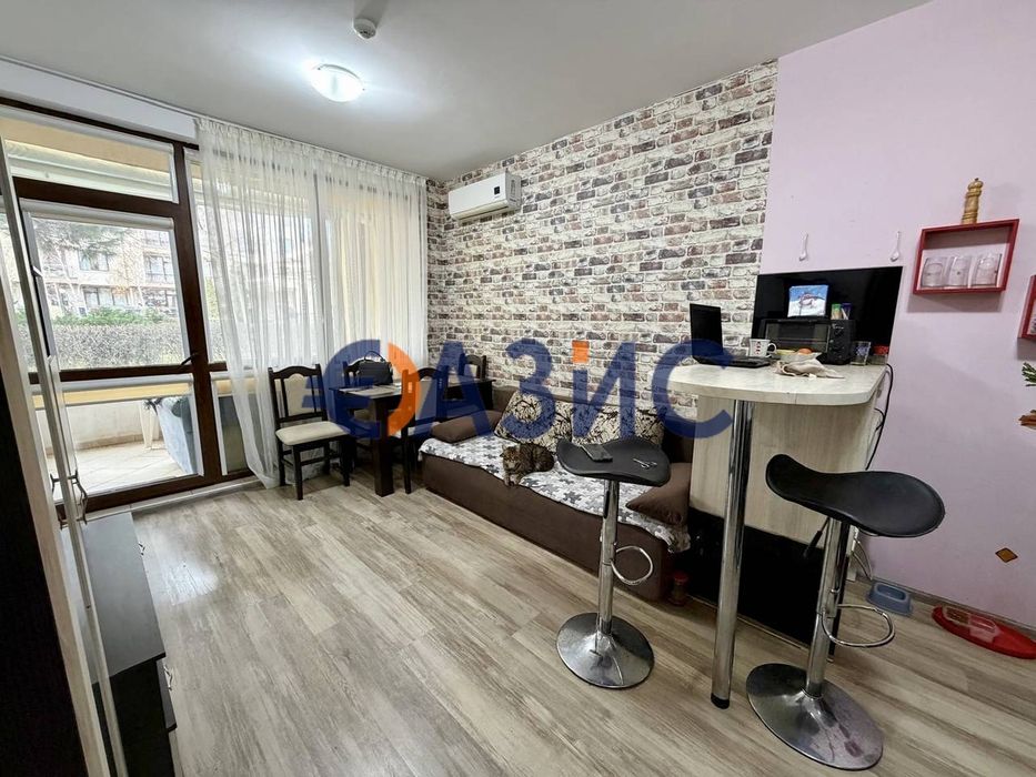 Продава се Двустаен апартамент в Свети Влас - 47 кв.м за 923 €/кв.м - Снимка #4