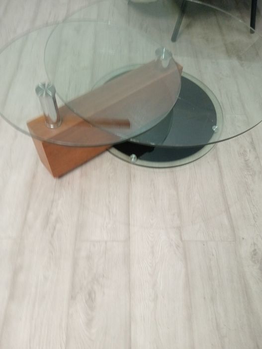 Продам журнальный столик