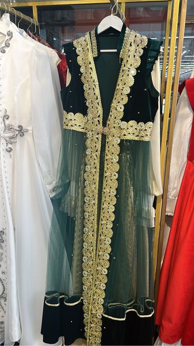 Продам накидку кажакай .