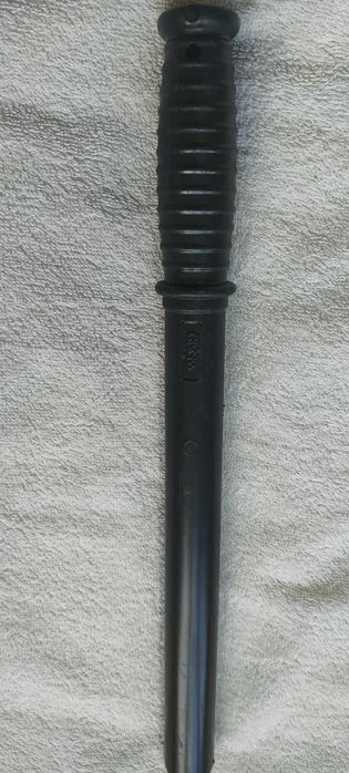 Полицейски гумени палки