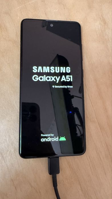 Продается Samsung Galaxy A51