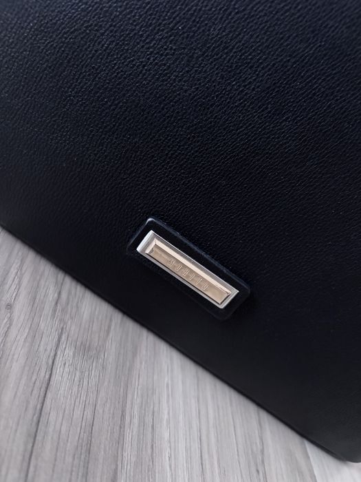 Черна дамска чанта Mohito