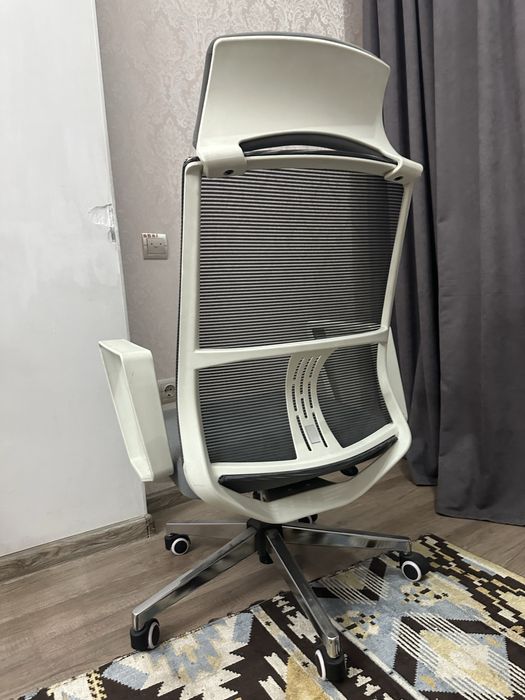 Кресло рабочее/офисное