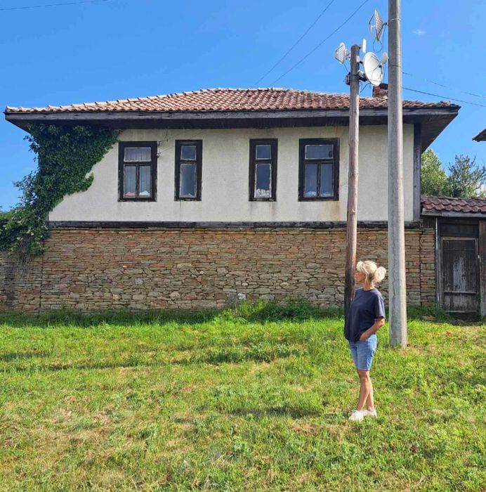 Вила, с. Горни Върпища