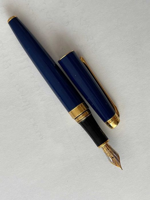 Stilou Caran D Ache, Swiss Made, Penita aur 18K 750