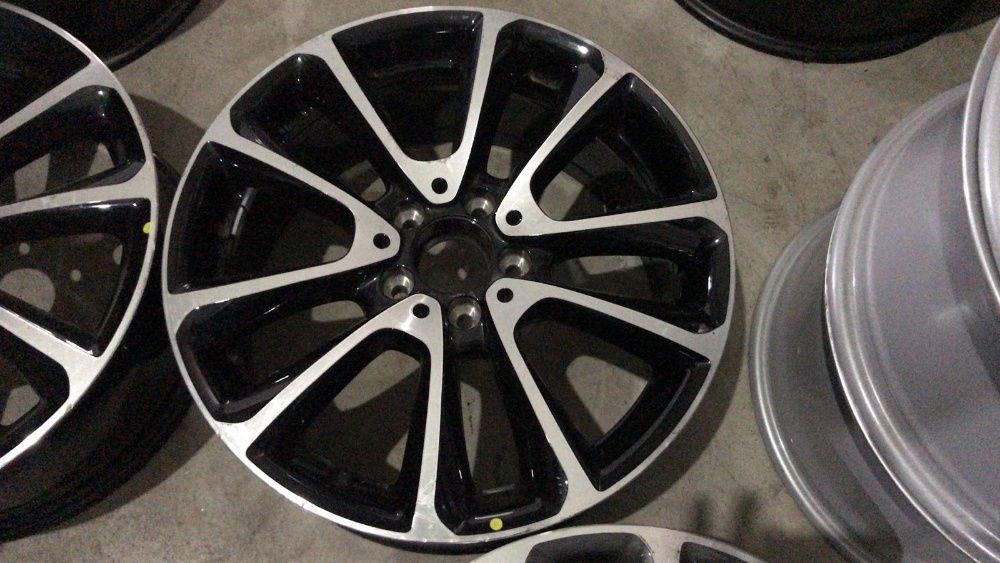 Jante originale Mercedes E Class W213 pe 18 Zoll (culori diferite)