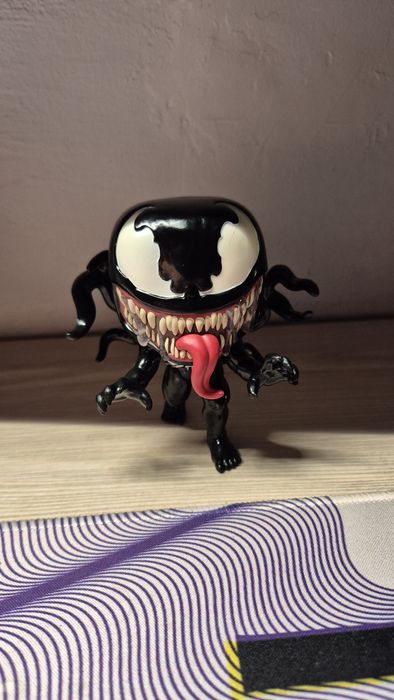 Продам фигурку фанко