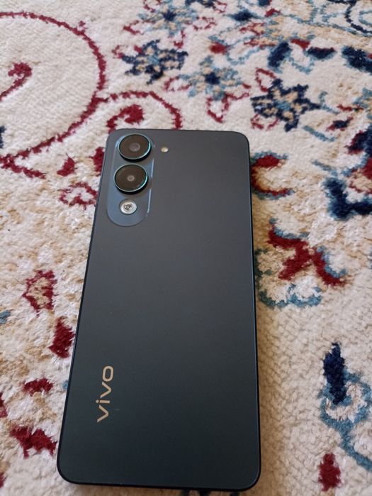 Vivo Y04 / Виво У04