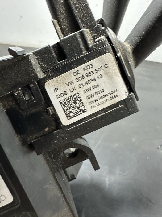 Ansamblu manete semnalizare Volkswagen Vw Passat B6 3C5953507C