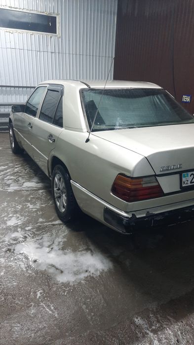 Продам мерс 124 102 матор