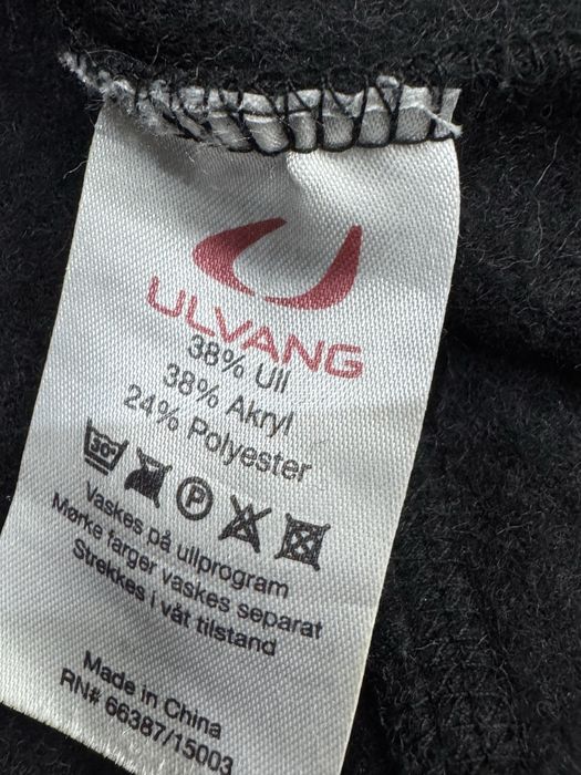 Вълнен пуловер ULVANG .Размер М