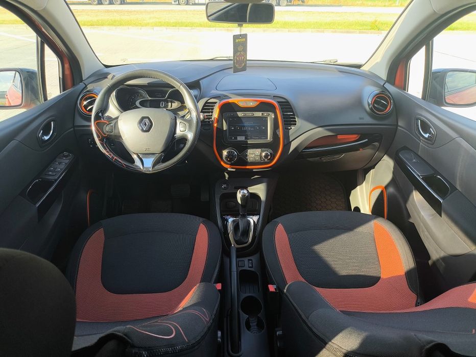 RENAULT CAPTUR  1.2 Benzina - Cutie AUTOMATA