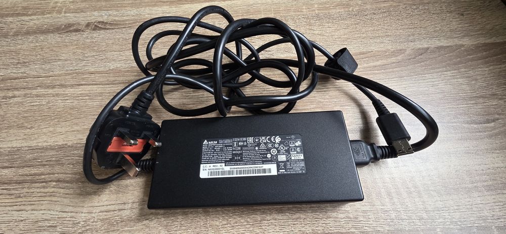 Laptop gaming MSI Vector i7 RTX 4070