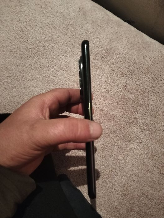 Motorola g15 power 400, și redmi note 14 pro 600 de lei