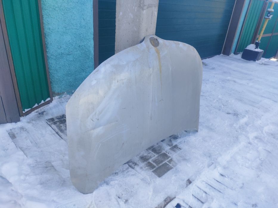 Капот Шкода Рапид 2