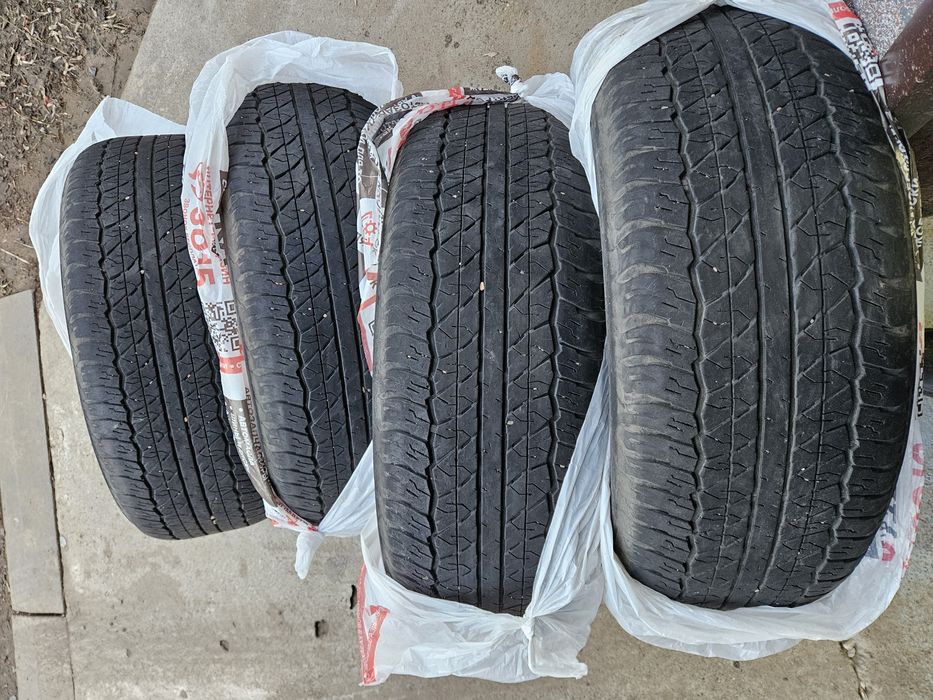 Продам резину Dunlop 265/60 r18