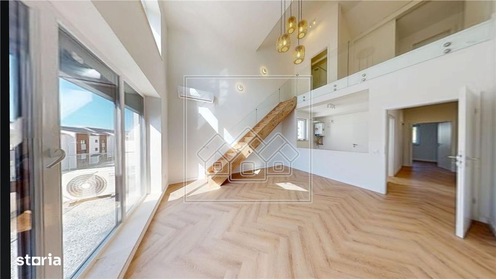 Penthouse cu 4 camere si balcon - 2 bai, intabulat — fotografia 1