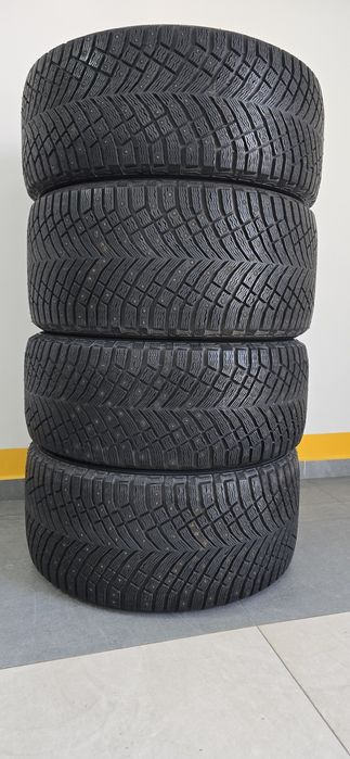 Зимние шины 305/40/20 MICHELIN X-ICE 4