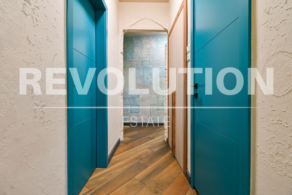 Дава се под наем Двустаен апартамент в София, Център - 86 кв.м за 950 € - Снимка #9