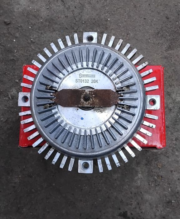 Вискомуфта БМВ вентилятора радиатора