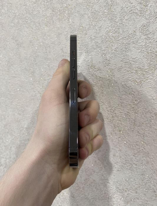 Продам iPhone 13 Pro без ремонта!