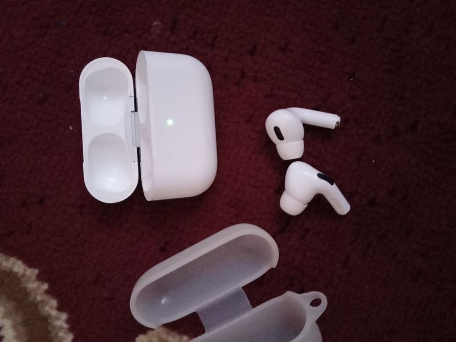 AirPods va Chixoli
