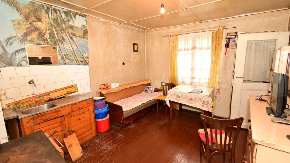 Продава се Къща в Перник, Ралица - 53 кв.м за 857 €/кв.м - Снимка #9