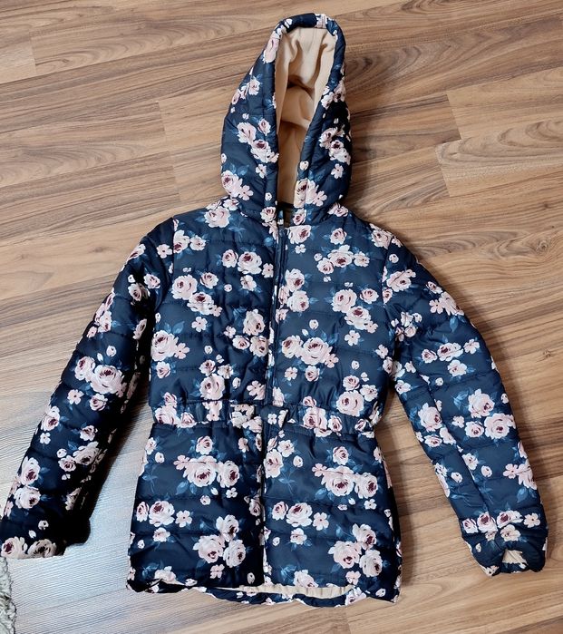 Куртка зимняя на девочку