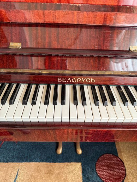 Продается Пианино