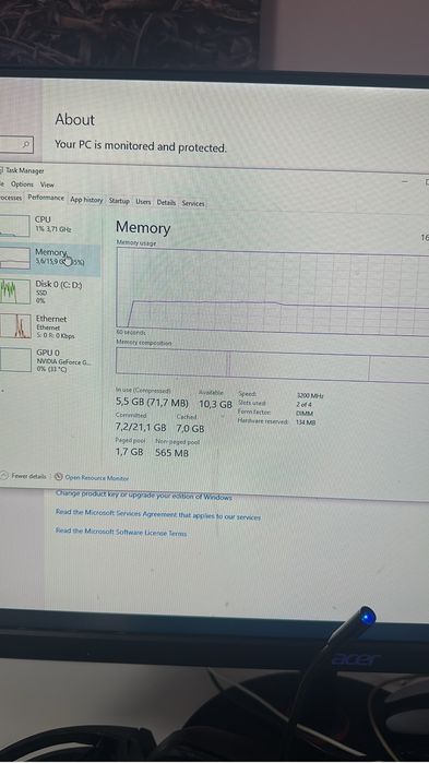 Pc gaming  2 tastaturi una cu lumini alta mecanica ,casti