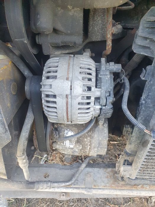 Alternator opel vivaro renault trafic 1.9 2.0 2.5
