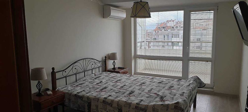 Дава се под наем Двустаен апартамент в Бургас, Славейков - 65 кв.м за 240 € - Снимка #4