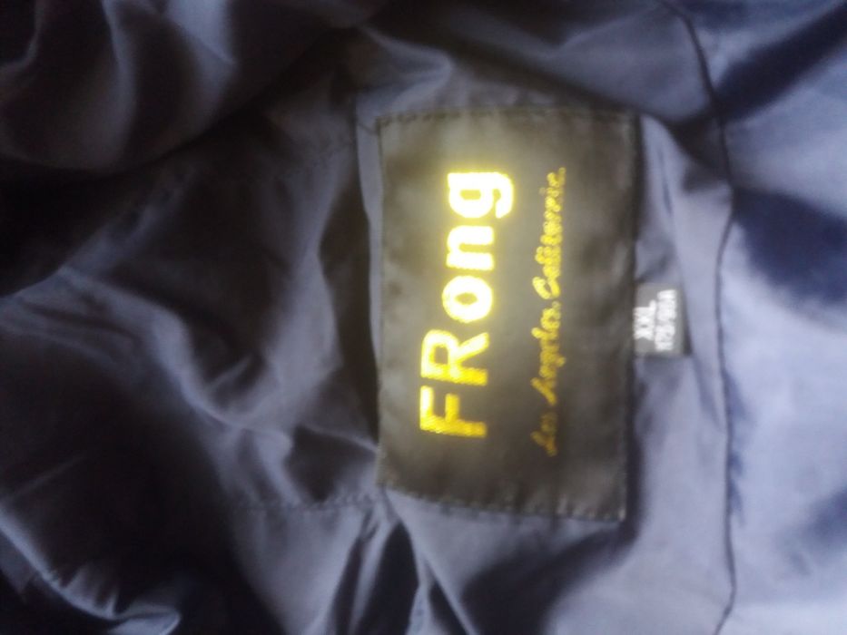 Пуховик женский .