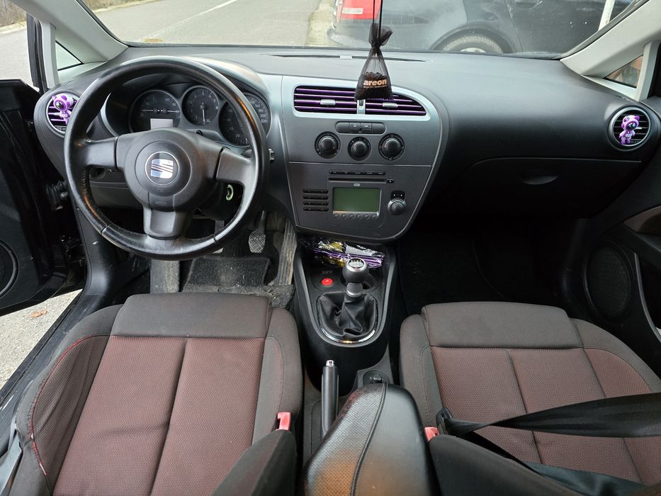 Vând Seat Leon 1.6 benzina