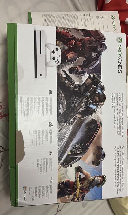 Vand sau schimb !Xbox One 1Tb