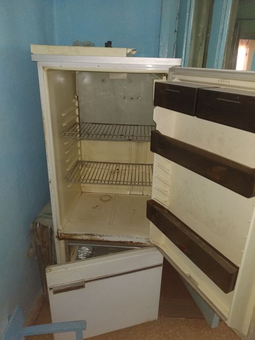 Советский холодильник