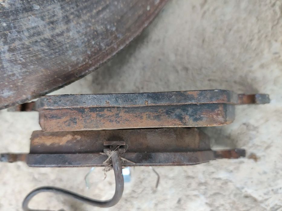 Discuri si placute frana fata ca NOI Seat Exeo Audi A4 B6 B7