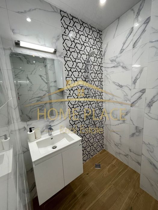 Дава се под наем Двустаен апартамент в Варна, Център - 60 кв.м за 714 € - Снимка #7