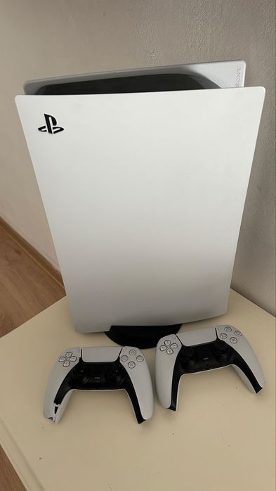 Продается Playstation 5