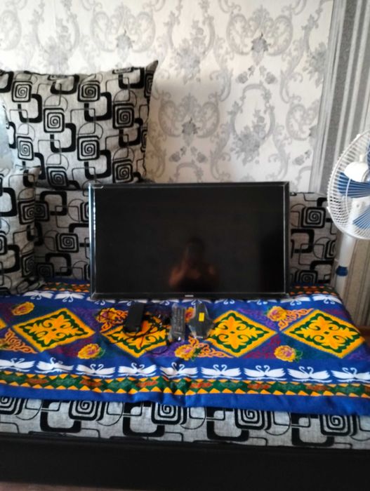 Телевизор Самсунг 82 д