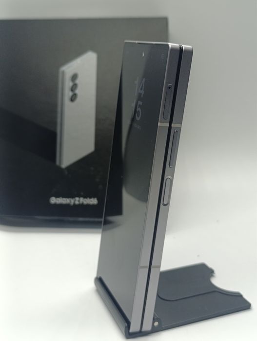 Samsung Galaxy Z Fold 6 - 256Gb - Aproape NOU + Garantie