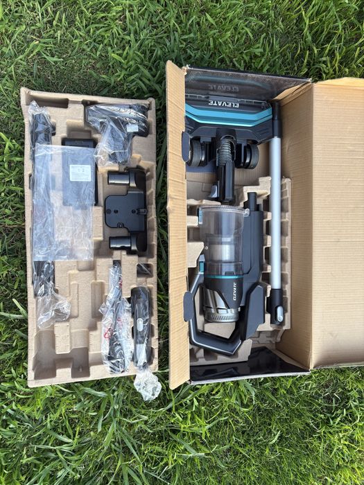 Aspirator Eureka elevate ( fara baterie )